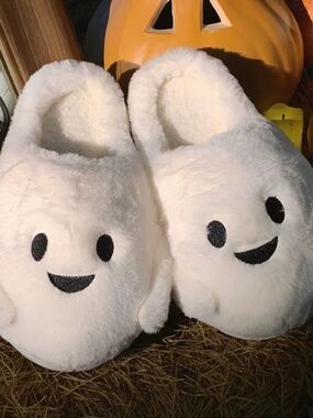 Moon Cake Halloween Ghost Memory Foam Slippers size L (9/10)